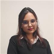 Estudiante con el conocimiento para poder enseñar a niños, y con el amor y paciencia para poder enseñarles correctamente